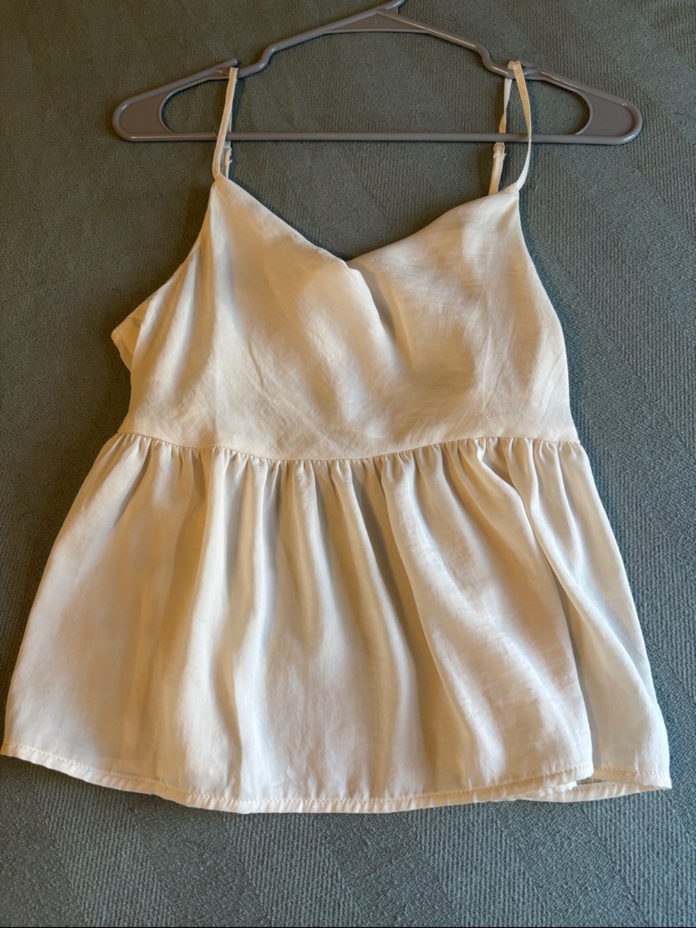 American Eagle Outfitters Cream V-Neck Peplum Cami